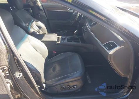 2015 Hyundai Genesis 3.8 z USA, uszkodzony, nr VIN KMHGN4JE1FU021549